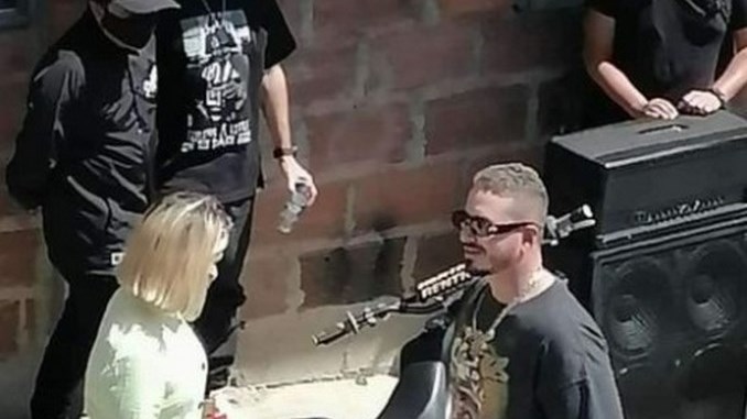 FOTOS: ¿Lo cogió el Toque de Queda? J Balvin estaría grabando el video de su próximo tema en Castilla 13 jbalvin5 1