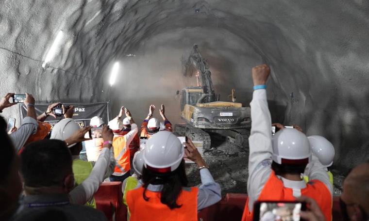 ¡Se unieron las bocas! El Túnel de La Paz ve la luz entre Santander y Magdalena Medio Antioqueño 1 ani cale barranca yondo tunel paz