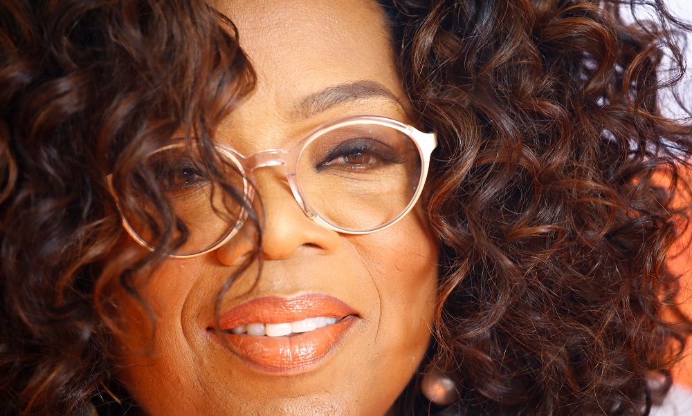 Oprah Winfrey dice que la reina Isabel II no fue la que hizo un apunte racista sobre el hijo de Meghan Markle 1 Oprah Winfrey dice que la reina Isabel II no fue la que hizo un apunte racista sobre el hijo de Meghan Markle