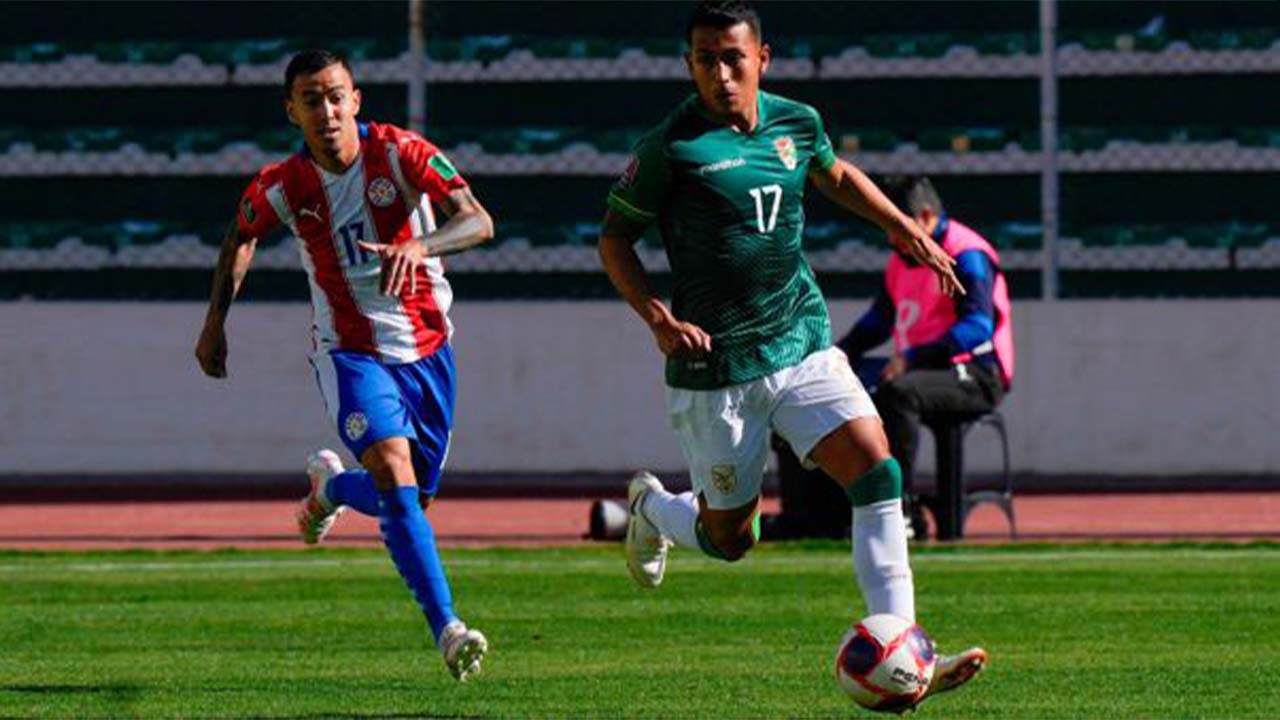 Atlético Nacional traería a Roberto Fernández, lateral izquierdo de Bolivia