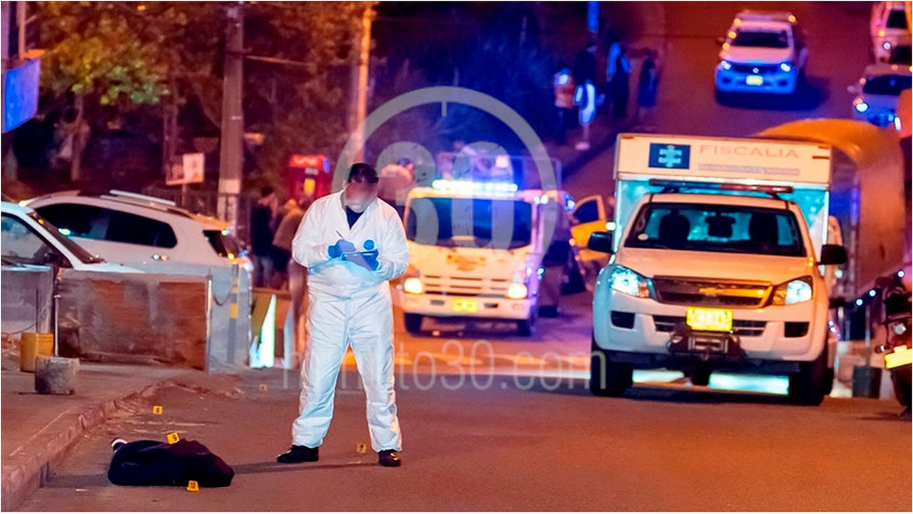 EN FOTOS Y VIDEO: Estaba dentro de un taxi en Campo Valdés y llegaron a matarlo ¿Lo estaban esperando? 7 Campo Valdés
