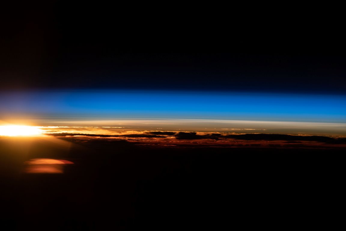 FOTOS: ¡Bienvenido 2022! Así lo reciben desde la Estación Espacial 3 ESTACION ESPACIAL2