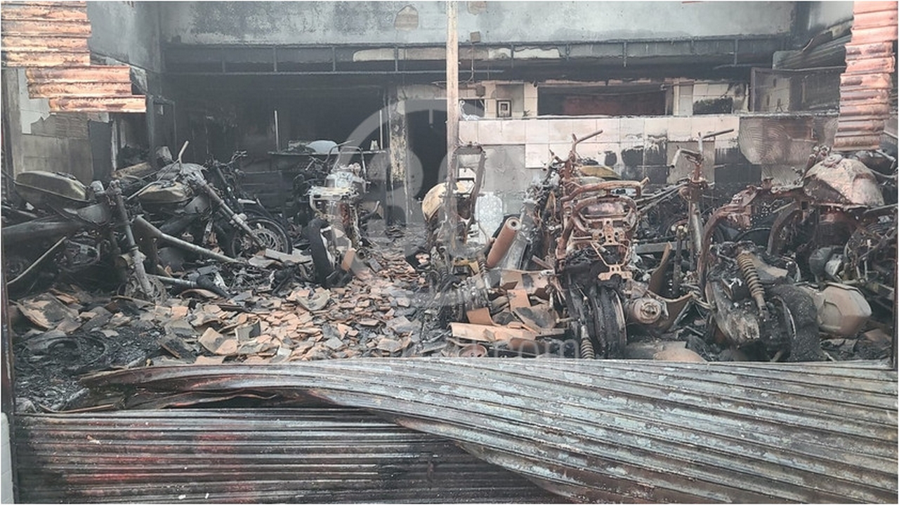 EN FOTOS: Se incendió un almacén de motos en Envigado, las pérdidas son millonarias 5 Envigado