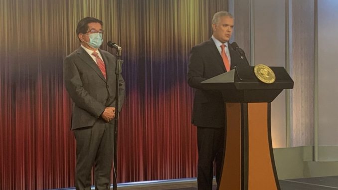 Ministro y presidente Ministro y presidente dosis de refuerzo