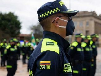 Citan a declarar a cuatro uniformados por desaparición de los 22 fusiles en comando de Policía de Sucre 1 Sucre