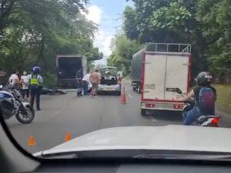 Video: ¡Qué trancón! Choque entre una moto y un carro en La Regional causó congestión, cerca al Inem 1 Trancón choque Regional