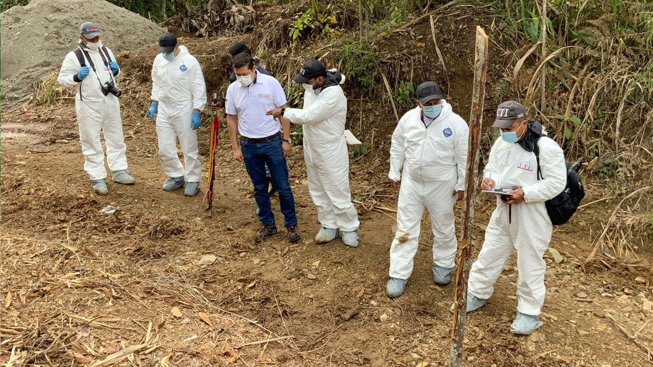 FOTOS: Inspección judicial del lugar donde asesinaron al fundador de la Guardia Indígena 3 asesinato fundador Guardia Indígena 3