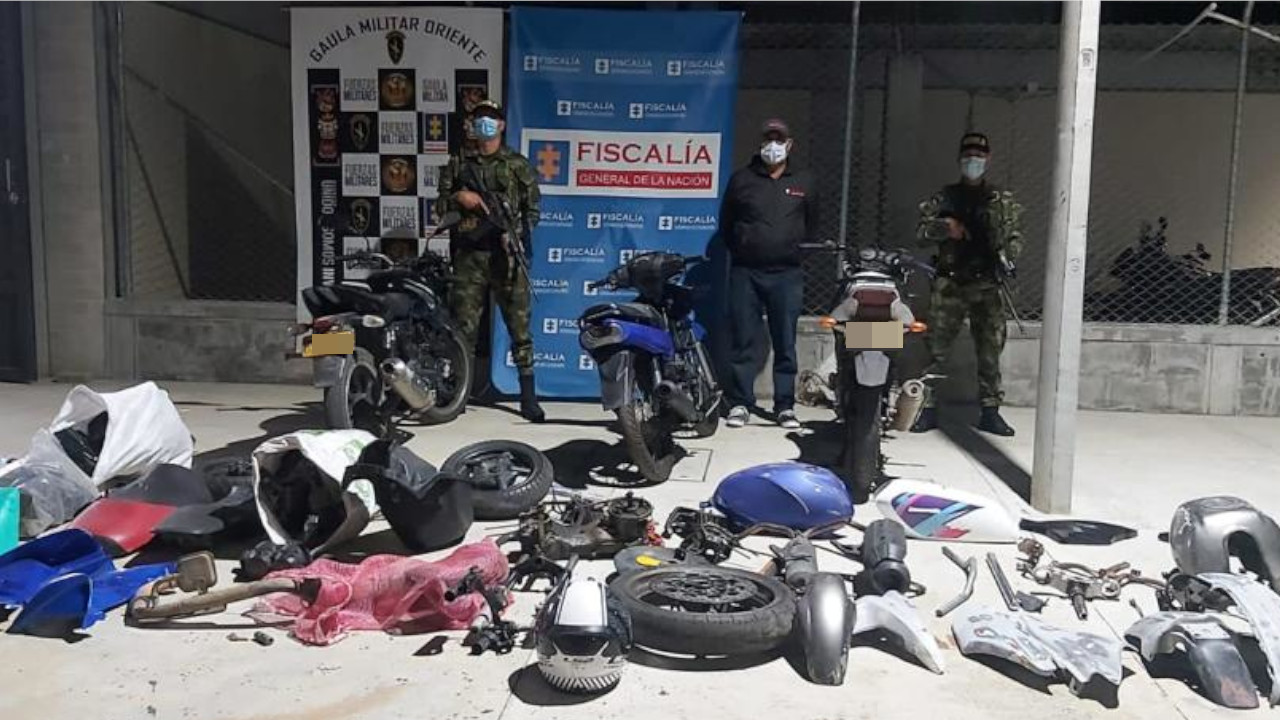 Se habían robado estas 'ciclas' y motos, las encontraron por partes en Rionegro
