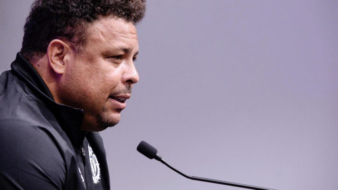 Fotografía de archivo del exdelantero brasileño Ronaldo Nazário . EFE/Nacho Gallego Cruzeiro