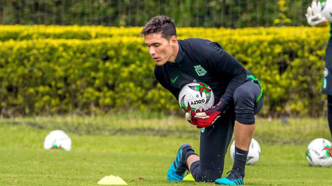 Aldair Quintana no terminó el compromiso ante Bucaramanga