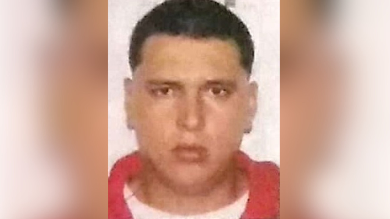 Lo pillaron con un revolver en la pretina del pantalón y andando bien campante por las calles de Bello