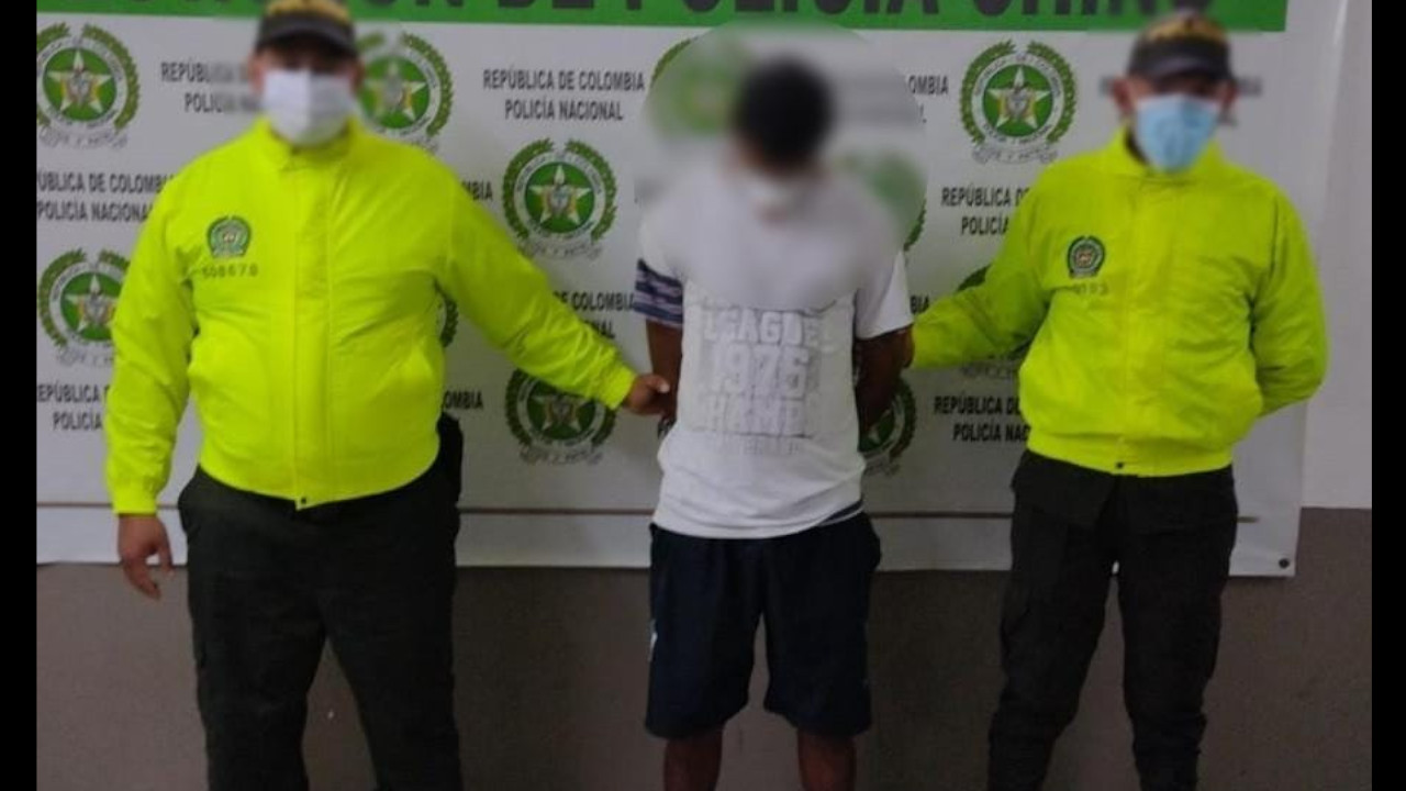 A este sujeto lo acusan de emborrachar a un niño y violarlo