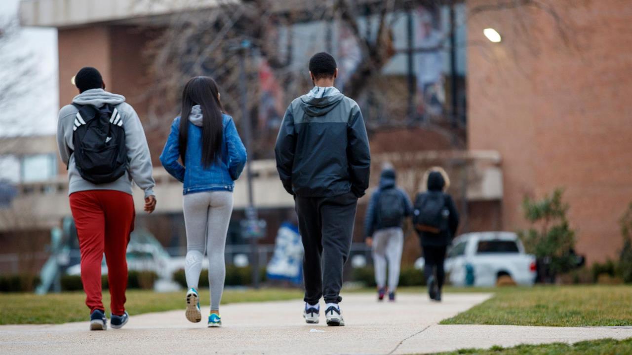 amenaza bomba universidad