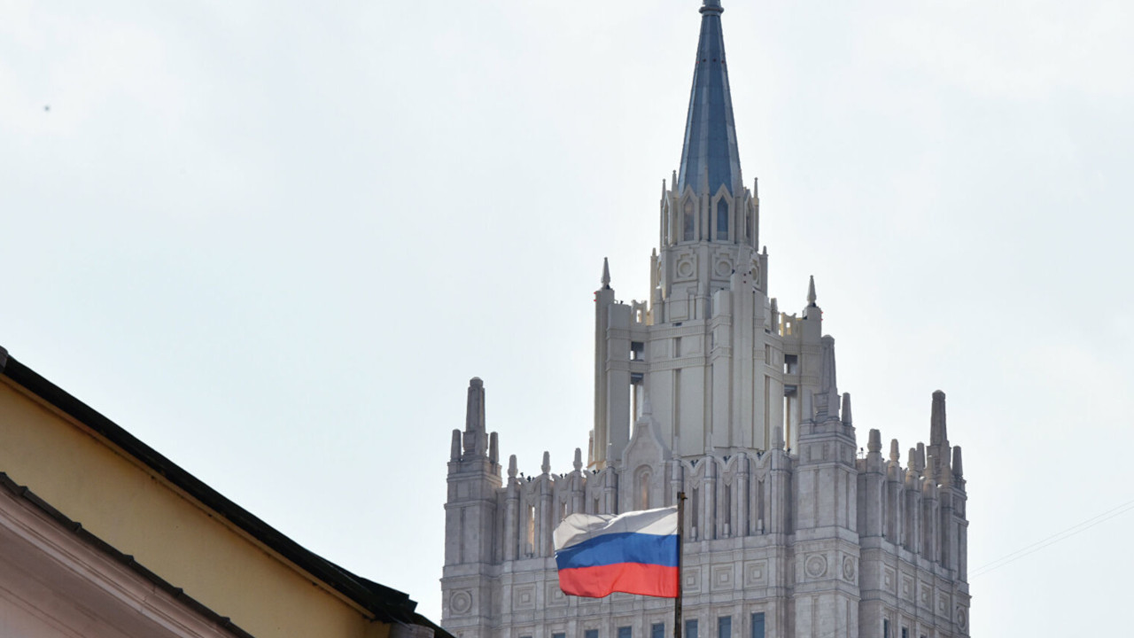 “Mantener la calma y evitar concentraciones”: recomendación de la cancillería a colombianos en Rusia