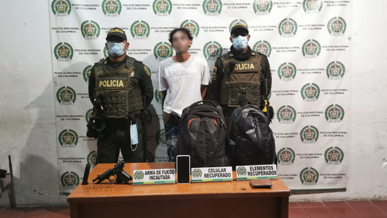 ladrón Poblado - Policía