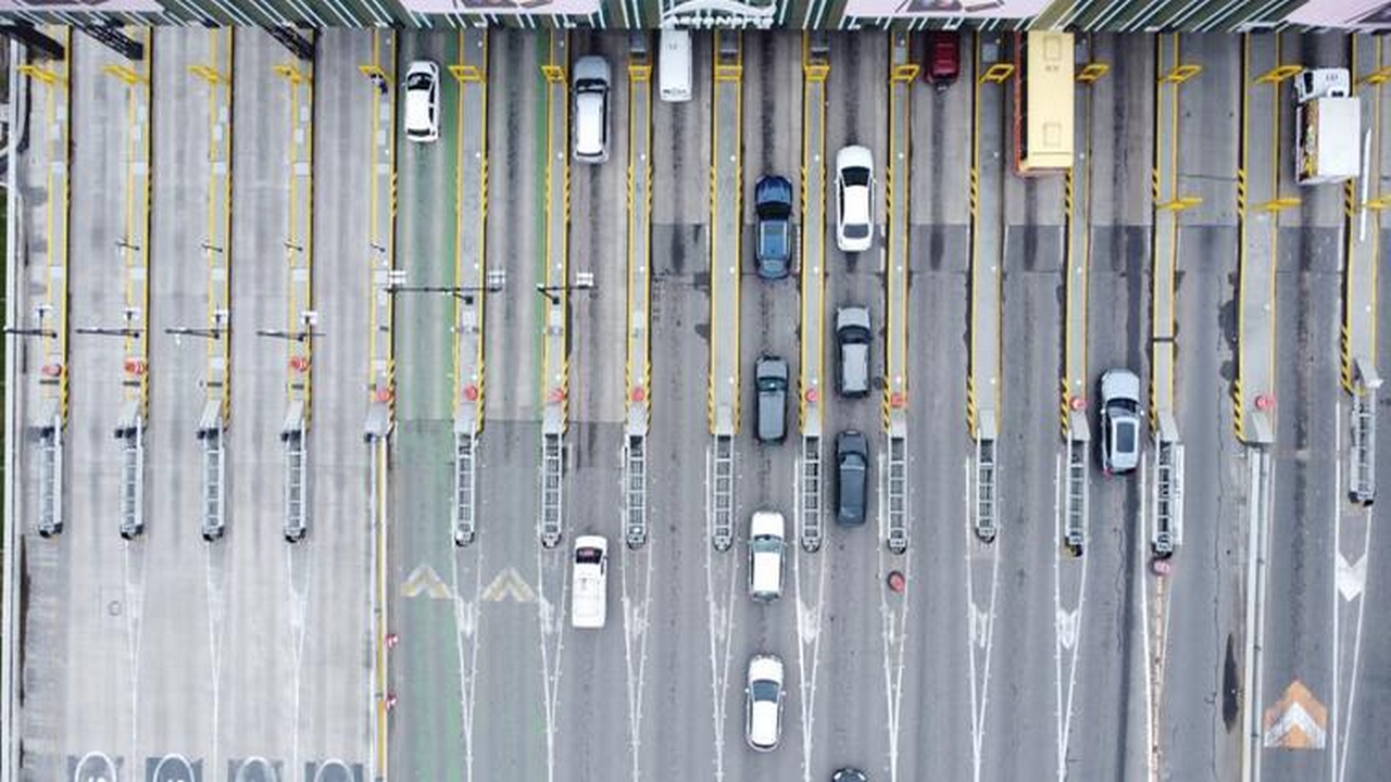 El precio de los peajes subirá en los próximos meses, anunció Mintransporte