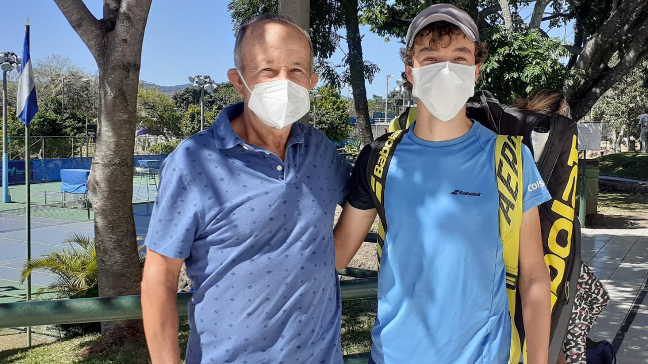 Alejandro, el paisa que triunfa en el torneo del Circuito Mundial Junior