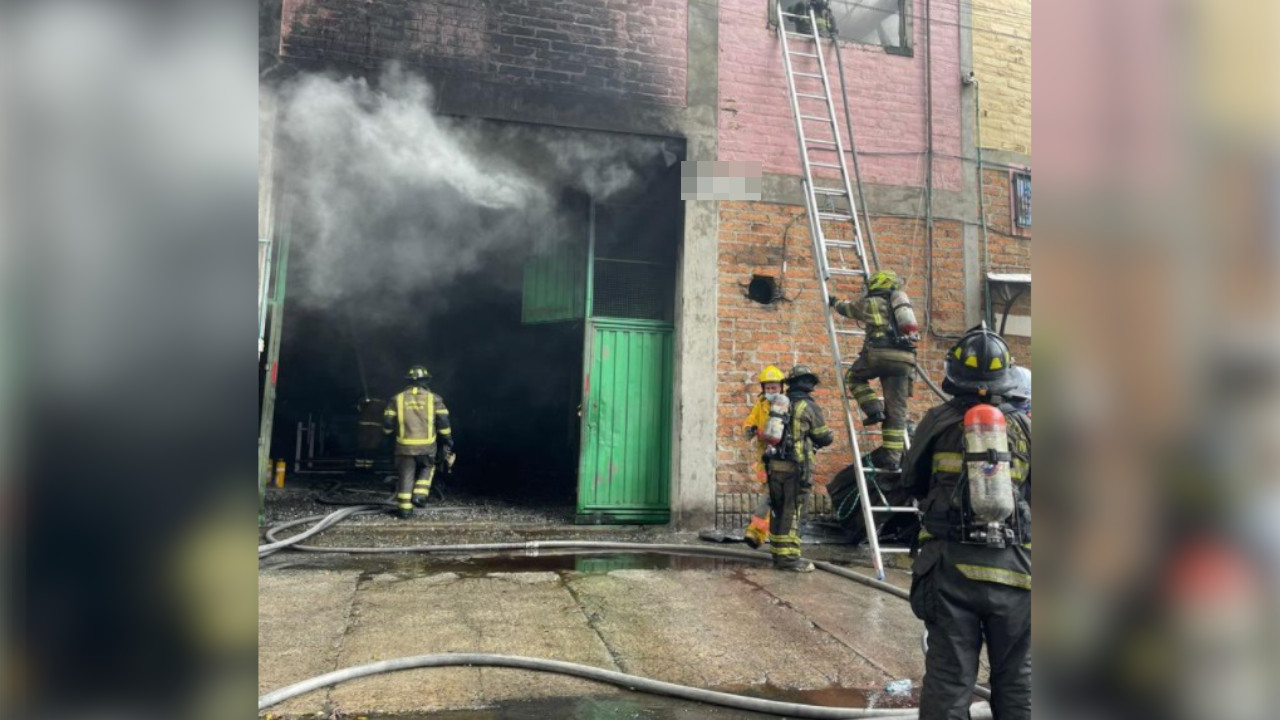 Un Bombero resultó herido en su intento por apagar las llamas del incendio en El Chagualo