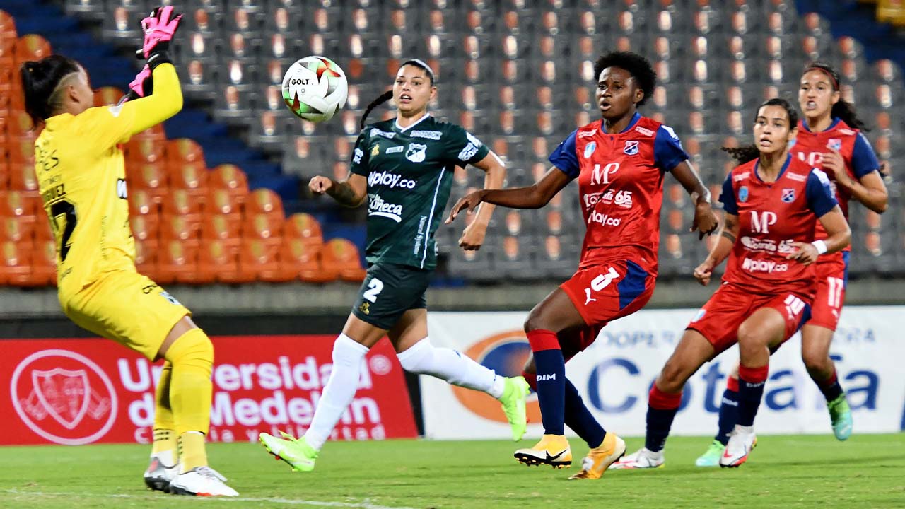 Deportivo Cali se llevó la victoria ante las poderosas en el Atanasio