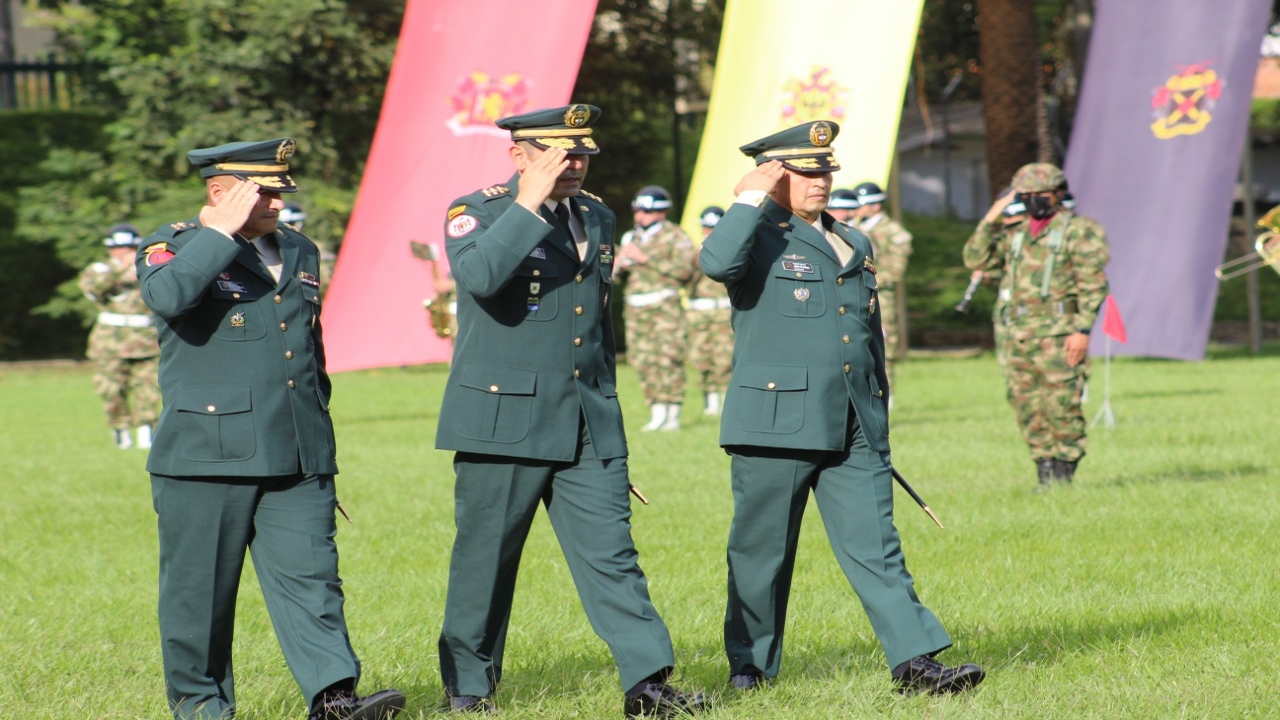 ¡Un gran logro! En Medellín, 100 suboficiales del Ejército alcanzaron un nuevo grado en su carrera militar 3 Medellín