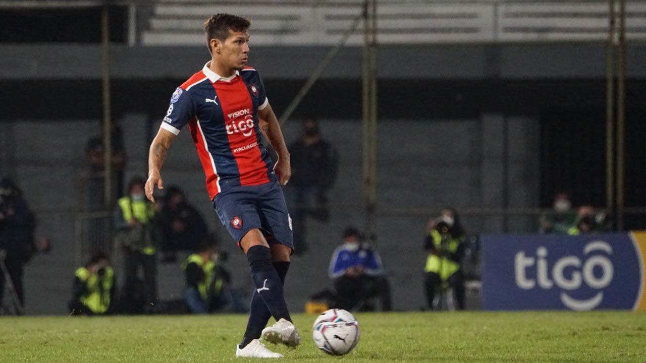 Presidente de Cerro Porteño anunció que comprarán a Rafael Carrascal