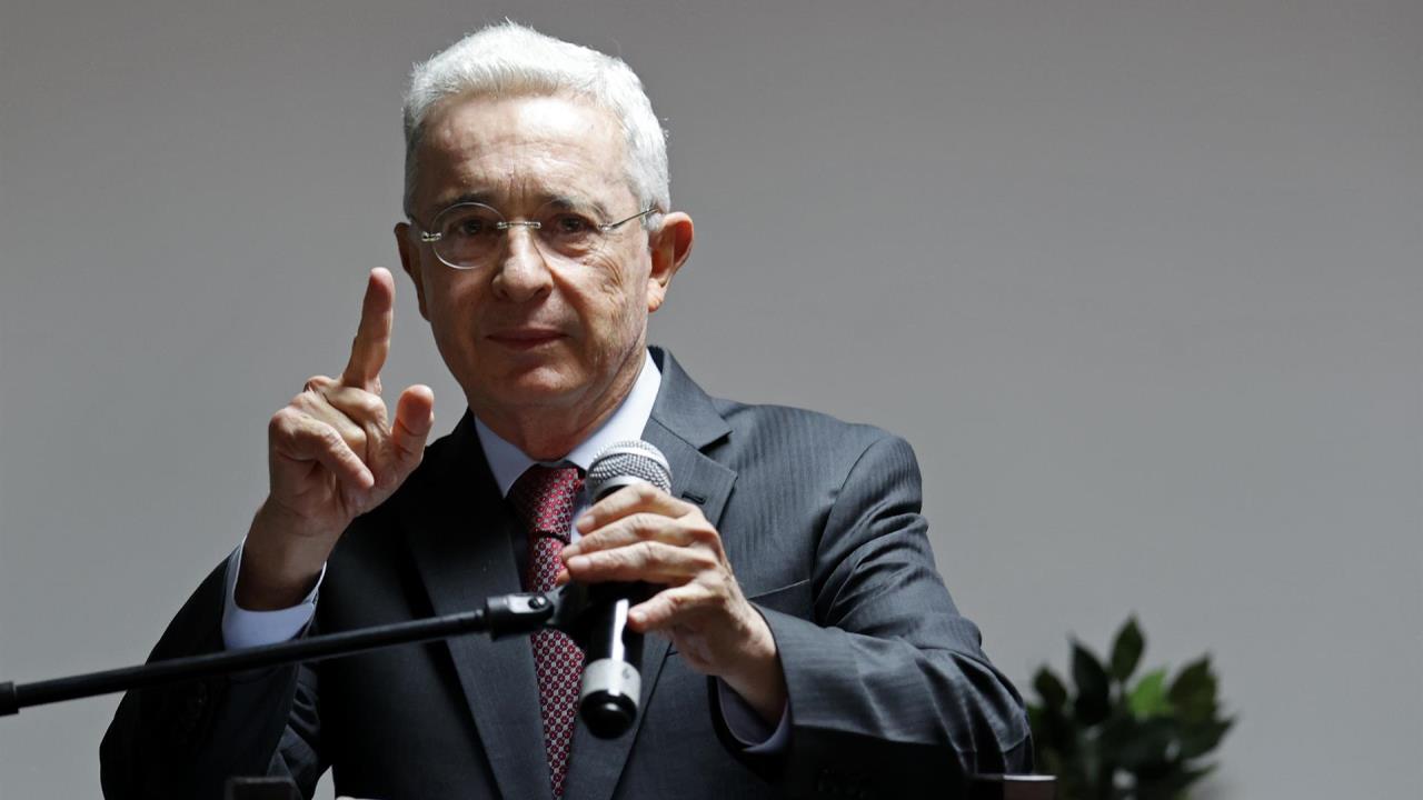 Por ‘Masacre del Aro’, la Corte Suprema citó al expresidente Álvaro Uribe Vélez a dar versión libre