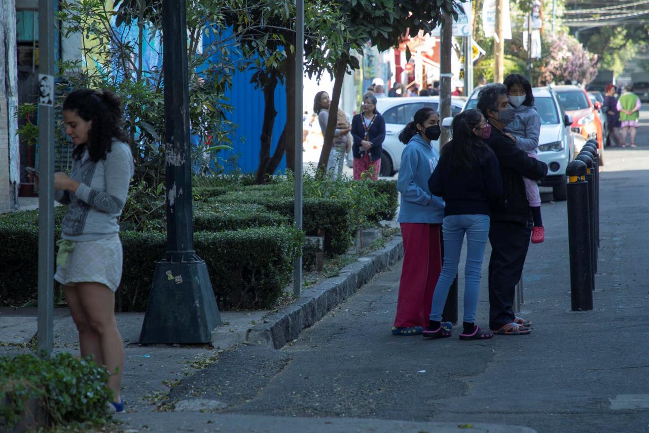 ¡Salieron despavoridos! Sismo de magnitud 5,7 sacude el este y centro de México 2 mexico temblor3