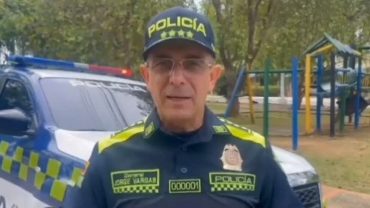 Policía anuncia apoyo de FBI para capturar a 'John Mechas'