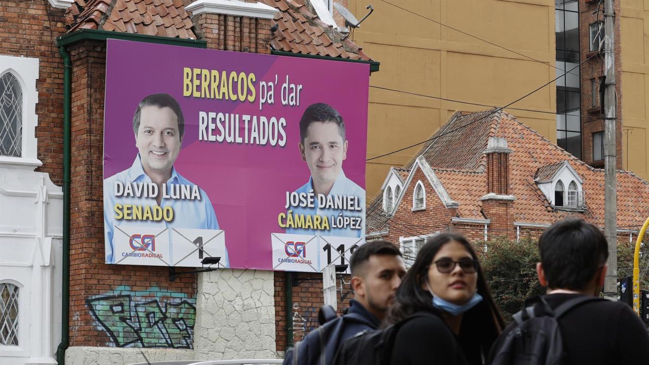 publicidad politica en colombia cambio