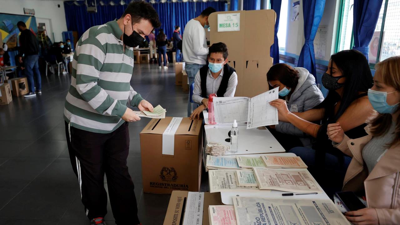 Candidatos revocados considerados como voto nulo en el tarjetón
