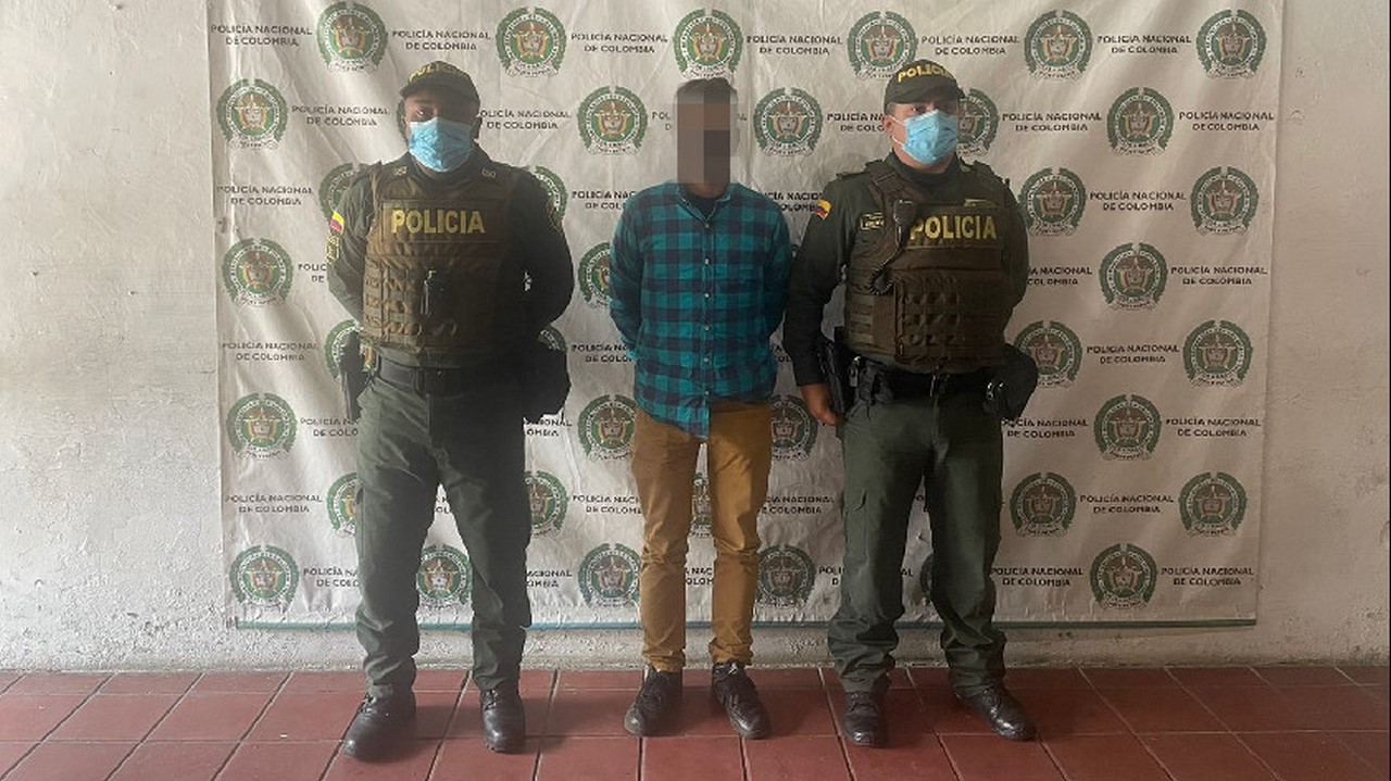 Cogieron a venezolano en un hotel de El Poblado, se hizo pasar como integrante del ELN para amenazar