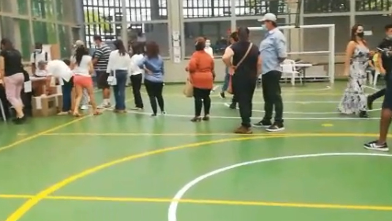 Ciudadanos reportan irregularidades en mesas de votación en el Valle de Aburrá