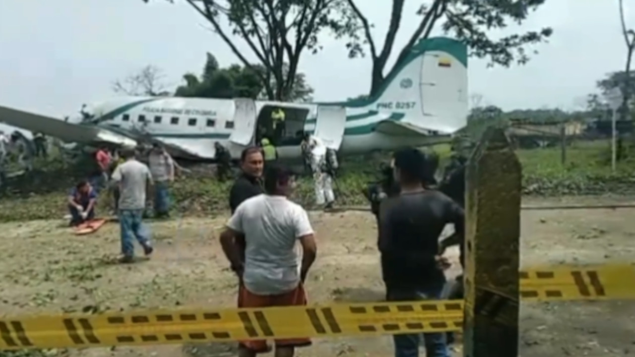 [Video] Se accidentó un avión de la Policía en Villavicencio