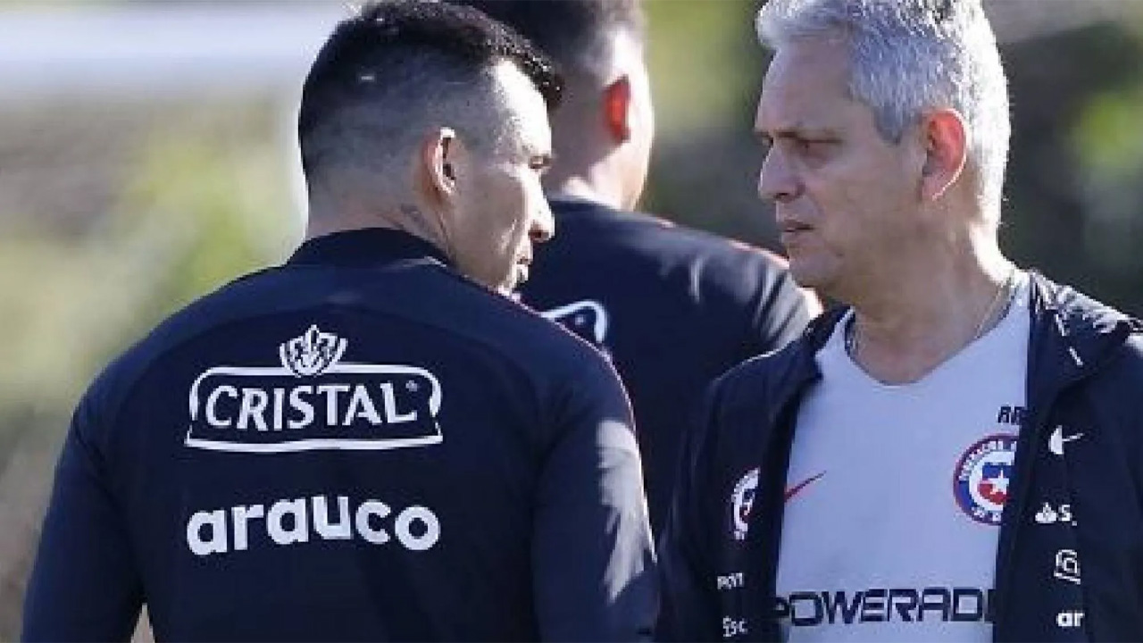 Gary Medel era el capitan de La Roja en la era Reinaldo Rueda