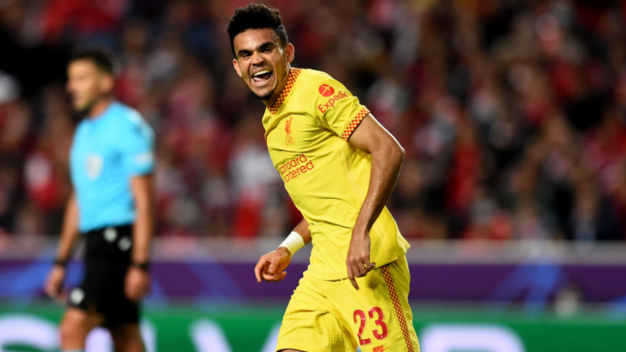 Luis Díaz marcó el tercer tanto en la victoria de Liverpool en Lisboa