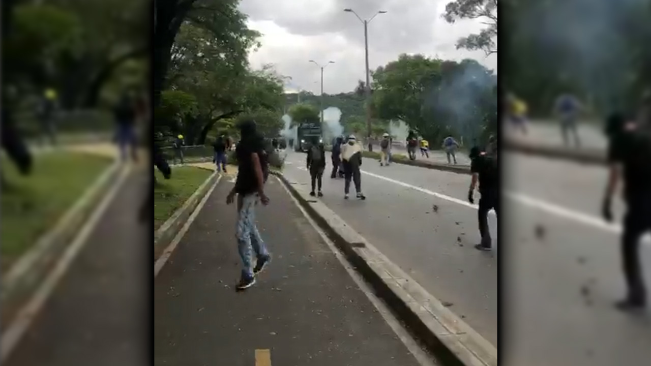 ¿Qué hacía ahí? Un menor resultó herido en un ojo durante los desmanes en Medellín