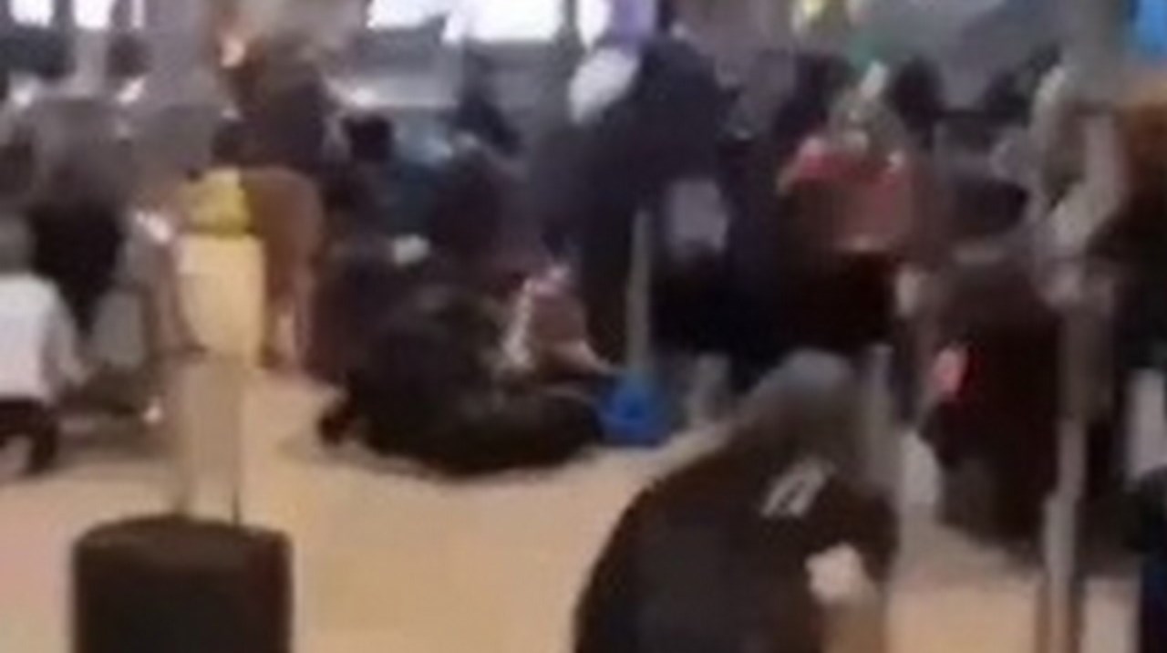 panico aeropuerto bombe israel