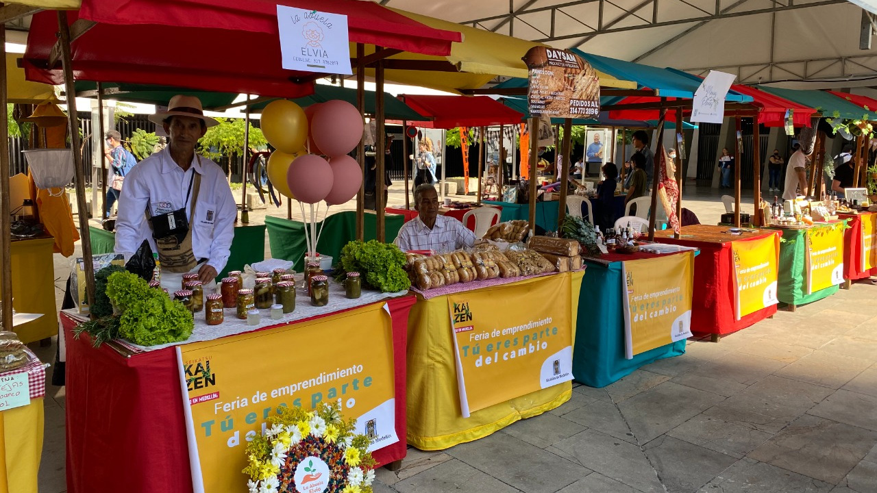 Emprendedores rurales de Medellín se certificaron en metodología japonesa