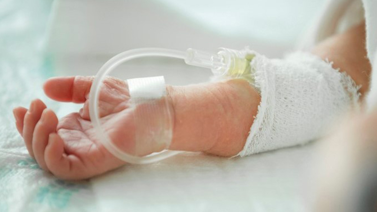 bebé - niño de 19 meses habría sido abusado sexualmente por su padrastro en Bello