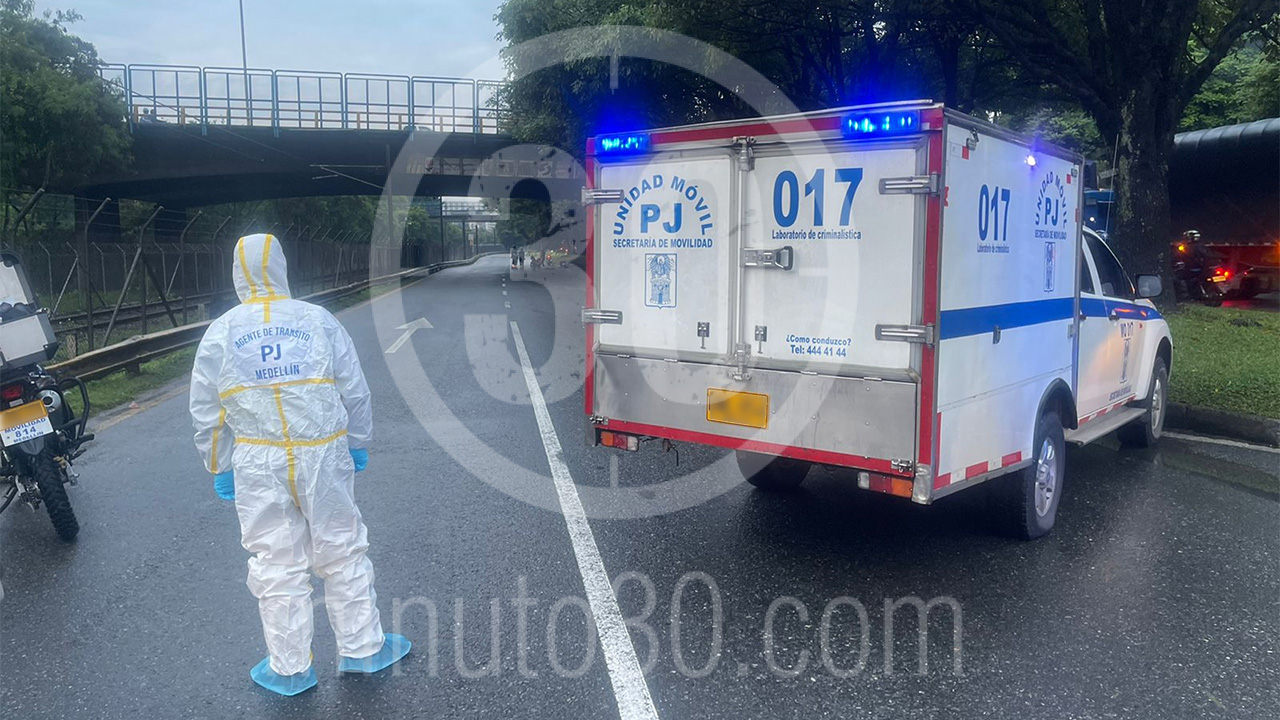 mujer-parrillera-puente-barranquilla