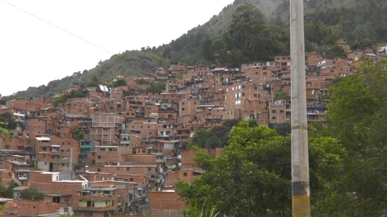 Reportan ráfaga de tiros en La Sierra, comuna 8 de Medellín