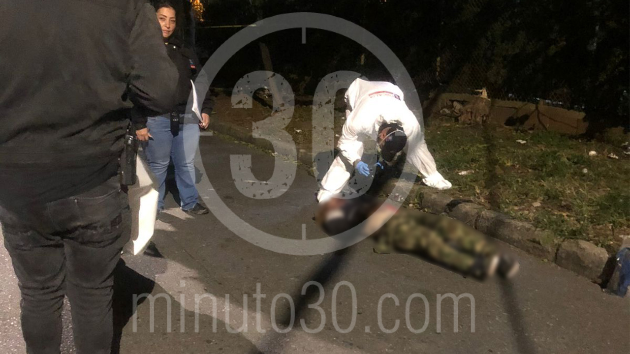 EN FOTOS: ¿Qué le pasó? Hallaron a un hombre muerto en plena vía pública de Aranjuez 3 Aranjuez-muerto