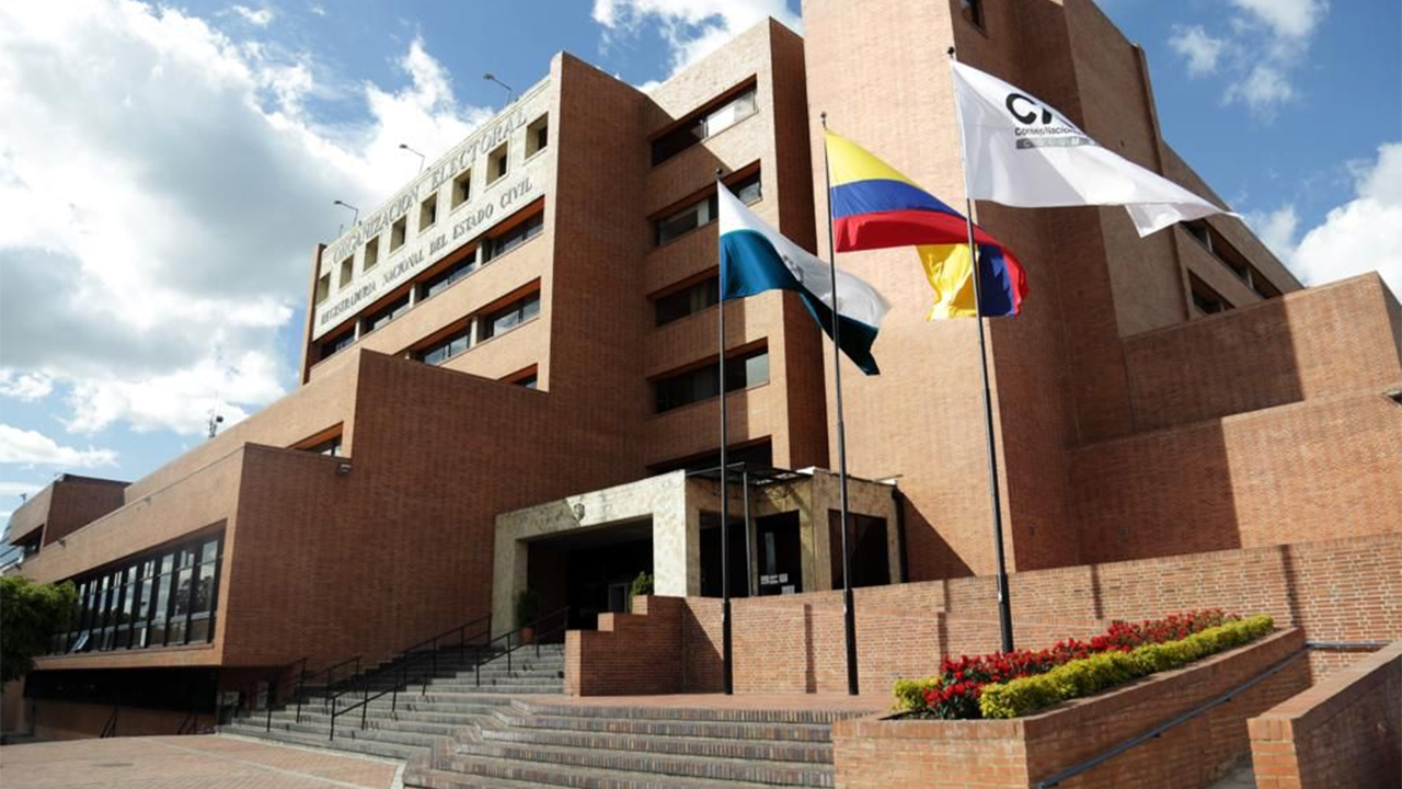 Investigarán a funcionarios de la SIC por presuntas irregularidades en visita administrativa a la Registraduría