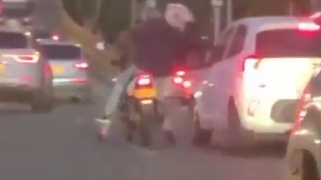 [Video] 'Ratas' le robaron a un conductor en El Poblado