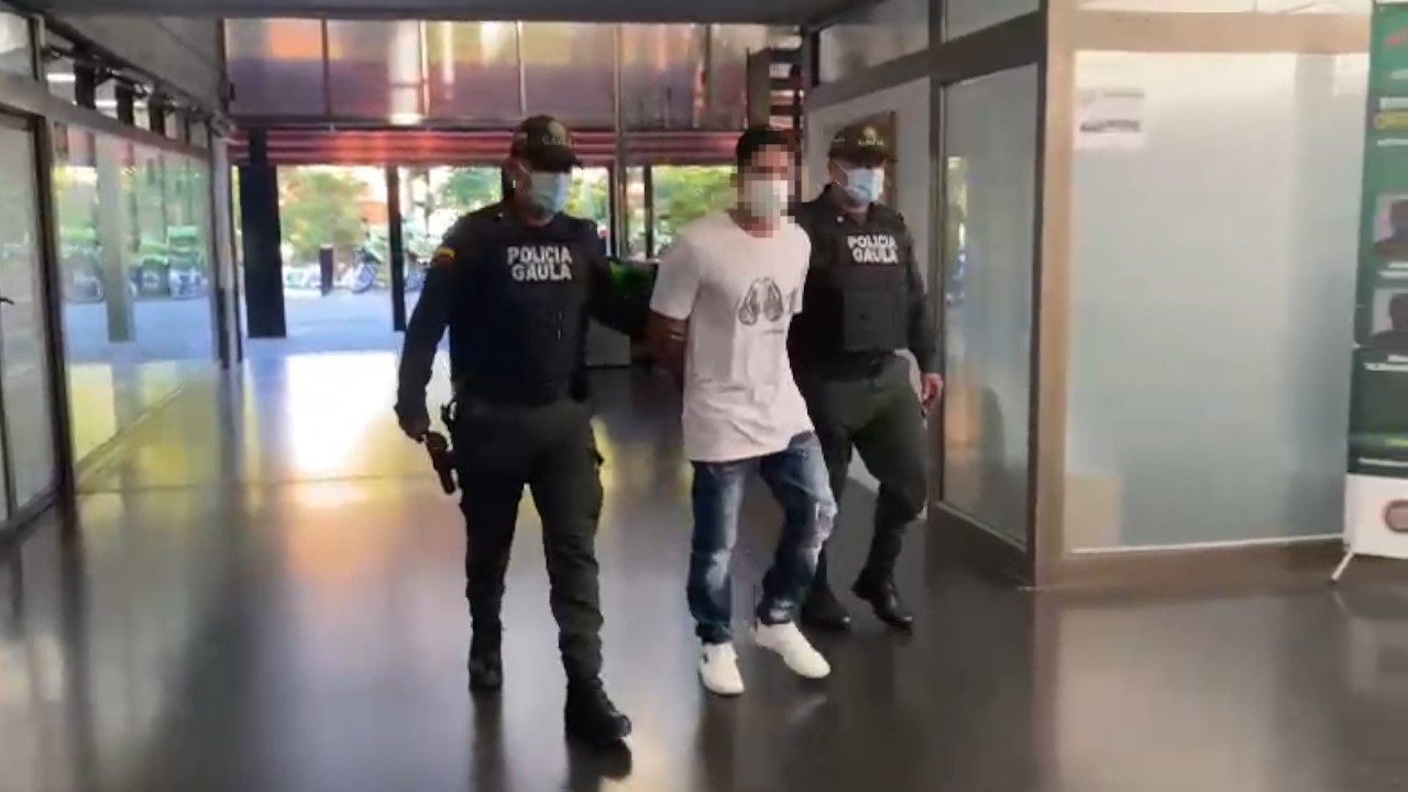 [Video] Sujeto retenía a domiciliarios en Bello y les pedía dinero para dejarlos ir