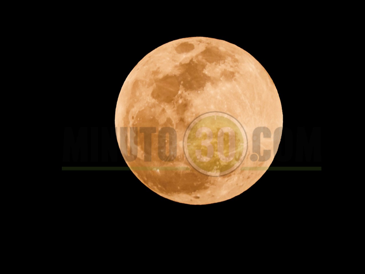 FOTOS: Así se vio el Eclipse Total de Luna en Medellín 6 eclipse 5