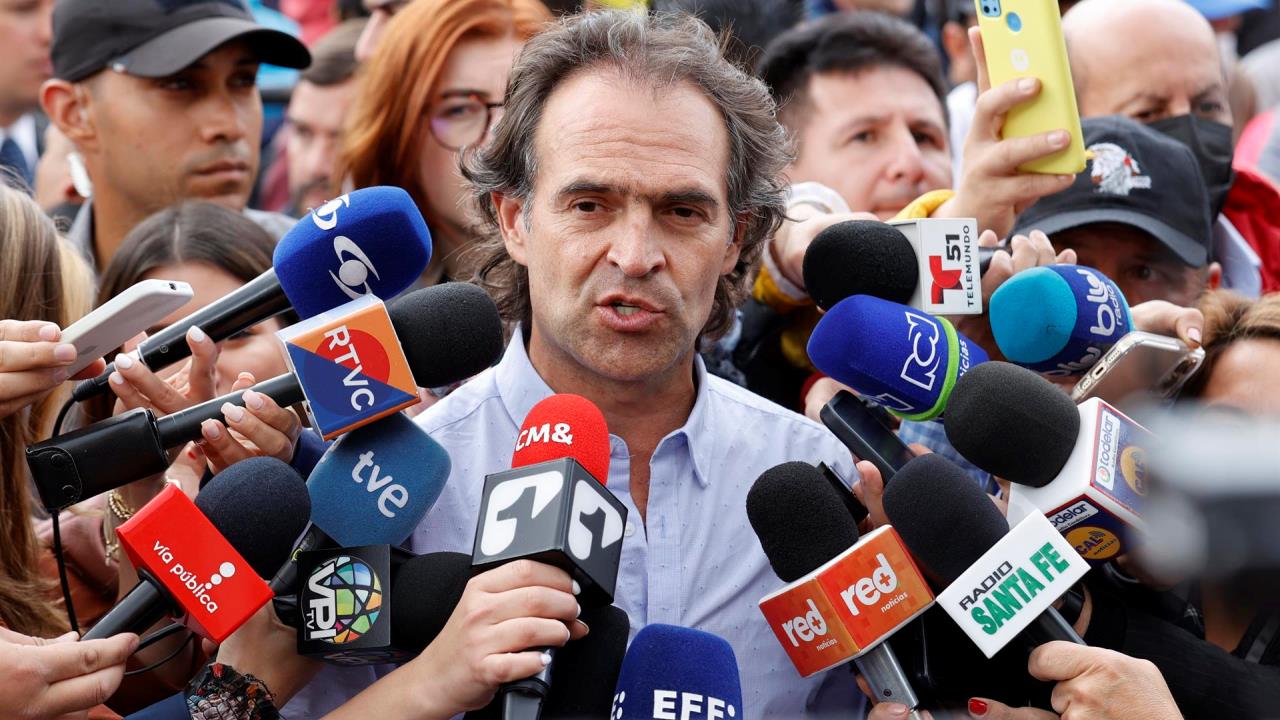 fico Federico gutierrez espionaje