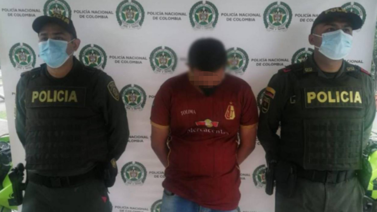 ¡Qué regalo! Sujeto golpeó a la mamá el Día de la Madre