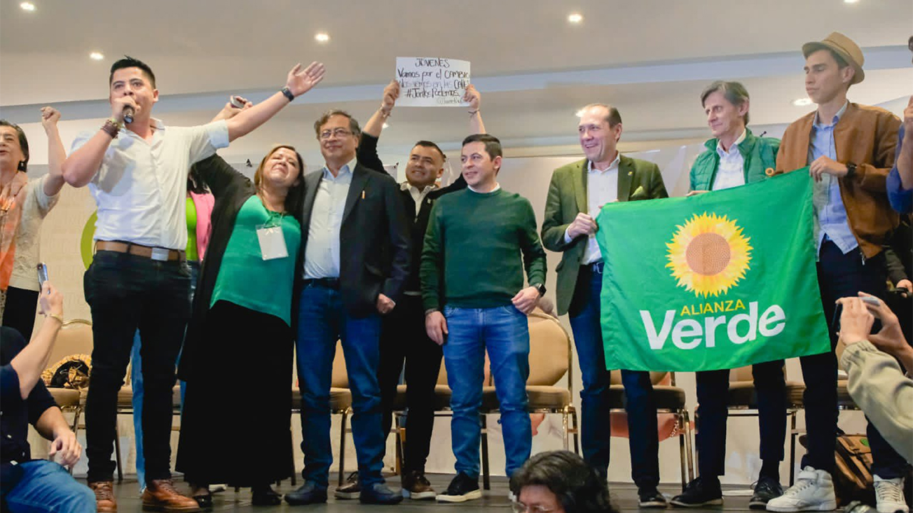 Ariel Ávila, Antonio Sanguino y los otros senadores que se adhieren a la campaña de Gustavo Petro