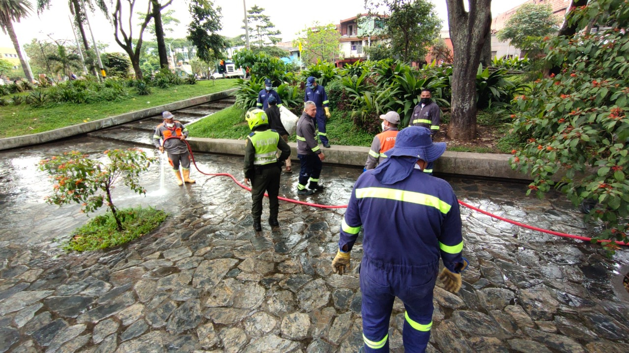 Brigadas Centro ConSentido han beneficiado a cerca de 100.000 residentes de la comuna 10 de Medellín